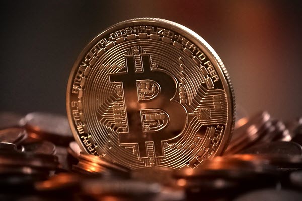 How Bitcoin is Helping Build Trust in Online Platforms