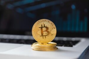 The Cryptocurrencies Best Positioned to Challenge Bitcoin by 2026